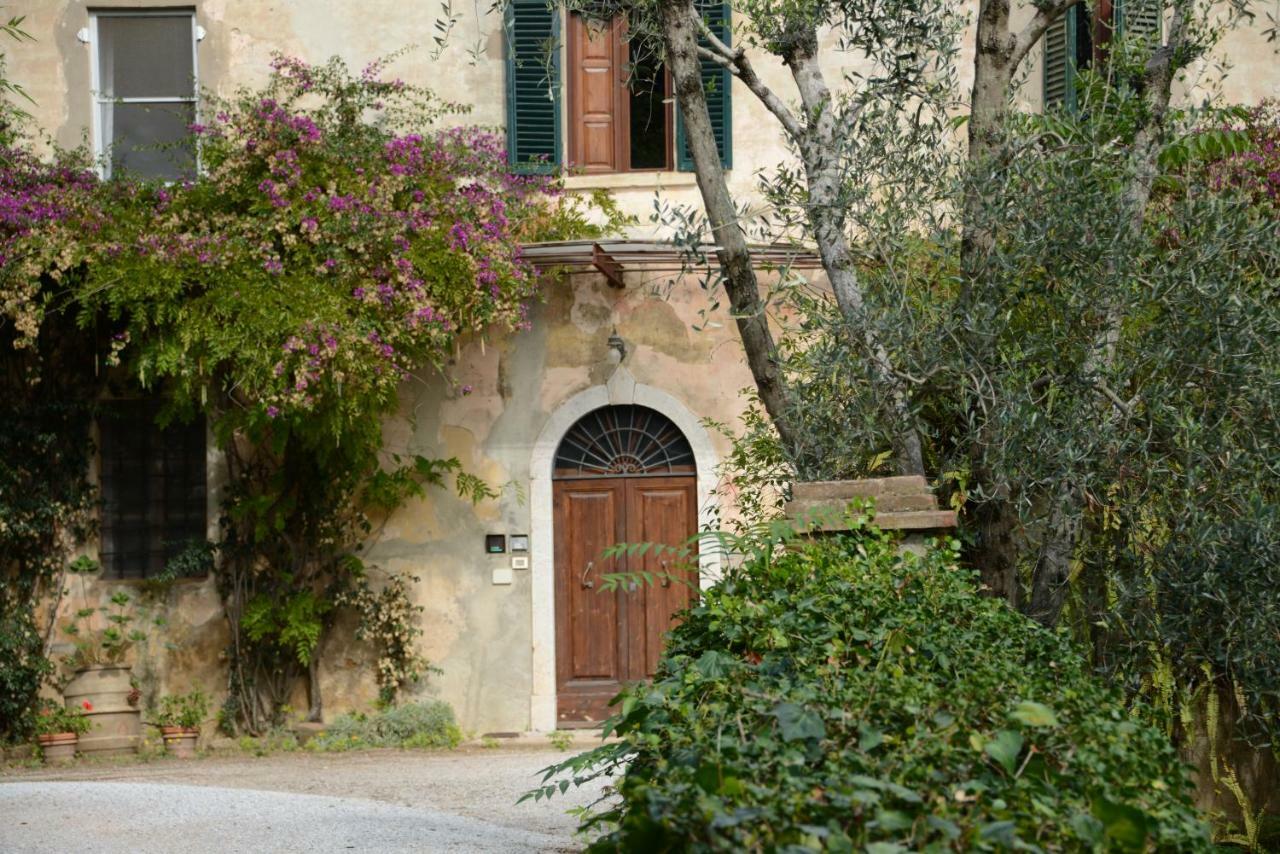 Villa Di Campagna Santa Giulia Carbonifera Exterior foto